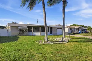 4030 Cluster Dr, Holiday, FL 34691 - Photo 3