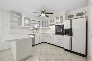 4030 Cluster Dr, Holiday, FL 34691 - Photo 13
