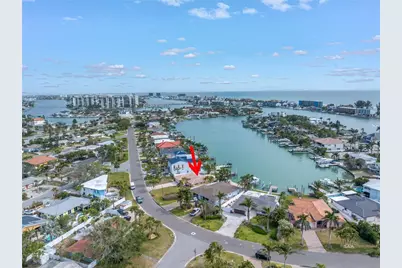 10128 Yacht Club Drive, Treasure Island, FL 33706 - Photo 79