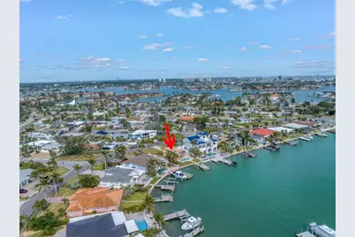 10128 Yacht Club Drive, Treasure Island, FL 33706 - Photo 7