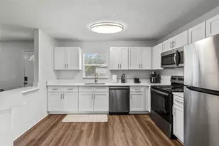 8013 N Alaska St, Tampa, FL 33604 - Photo 9