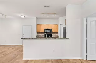 4207 S Dale Mabry Hwy, Tampa, FL 33611 - Photo 15