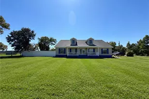 1301 Colson Rd, Plant City, FL 33567 - Photo 1