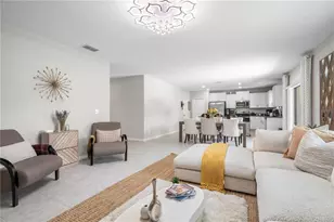 12949 Wildflower Meadow Dr, Riverview, FL 33579 - Photo 3