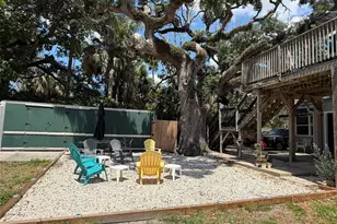 101 W Lemon St, Tarpon Springs, FL 34689 - Photo 13