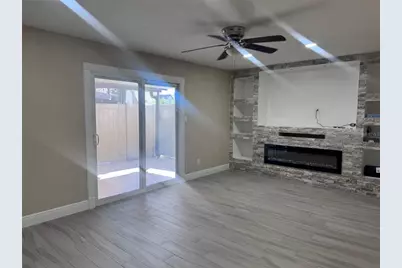 3418 Sunrise Villas Court N, Tampa, FL 33614 - Photo 7