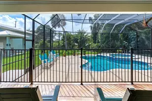 6930 Bougainvilla Ave S, Saint Petersburg, FL 33707 - Photo 53