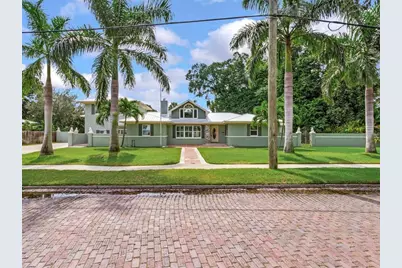 6930 Bougainvilla Avenue S, Saint Petersburg, FL 33707 - Photo 75