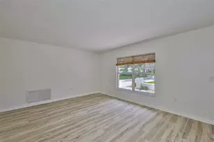 121 Windy Cir, Brandon, FL 33511 - Photo 7