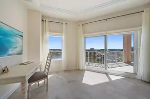 205 Brightwater Dr, Clearwater Beach, FL 33767 - Photo 37