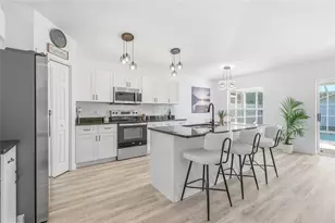 30726 Tremont Dr, Wesley Chapel, FL 33543 - Photo 11