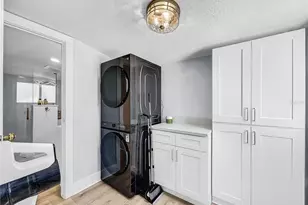 115 90th Ave, Treasure Island, FL 33706 - Photo 19