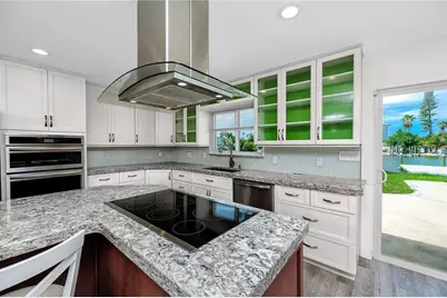 600 Normandy Road, Madeira Beach, FL 33708 - Photo 9