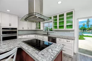 600 Normandy Rd, Madeira Beach, FL 33708 - Photo 9