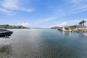 135 Harbor Dr, Palm Harbor, FL 34683 - Photo 69