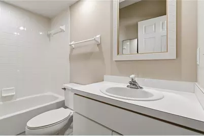 11531 Shipwatch Drive #1037, Largo, FL 33774 - Photo 19