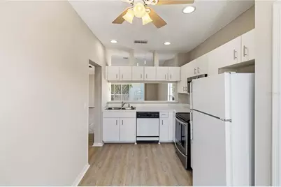11531 Shipwatch Drive #1037, Largo, FL 33774 - Photo 15