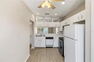 11531 Shipwatch Dr, Largo, FL 33774 - Photo 15