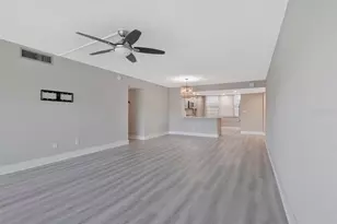 7645 Sun Island Dr S, South Pasadena, FL 33707 - Photo 17