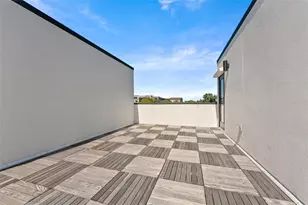 1218 E Kay St, Tampa, FL 33602 - Photo 33