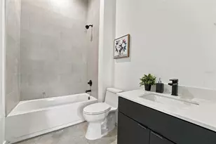 1218 E Kay St, Tampa, FL 33602 - Photo 7