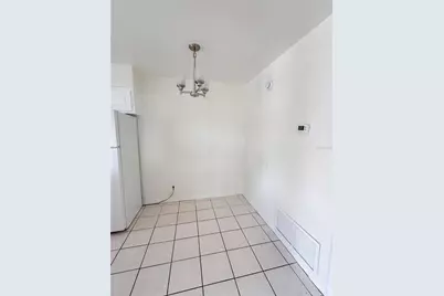 500 75th St N Avenue N #10, Saint Petersburg, FL 33702 - Photo 9