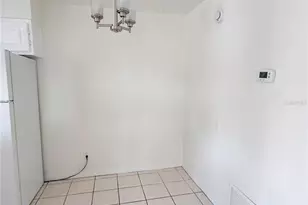 500 75th St N Ave N, Saint Petersburg, FL 33702 - Photo 9