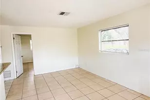 500 75th St N Ave N, Saint Petersburg, FL 33702 - Photo 5