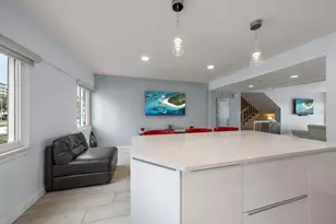 1401 Gulf Blvd, Clearwater, FL 33767 - Photo 11