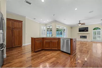 1558 E Lake Woodlands Parkway, Oldsmar, FL 34677 - Photo 11