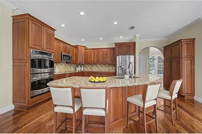 1558 E Lake Woodlands Parkway, Oldsmar, FL 34677 - Photo 9