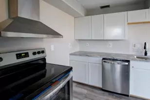 1106 Country Club Ln, Lakeland, FL 33801 - Photo 3