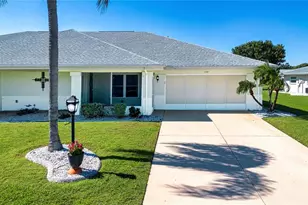 2108 Meadowlark Ln, Sun City Center, FL 33573 - Photo 5