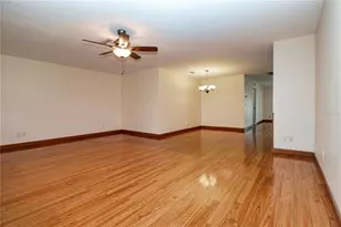 2108 Meadowlark Ln, Sun City Center, FL 33573 - Photo 11