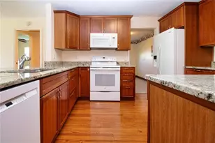 2108 Meadowlark Ln, Sun City Center, FL 33573 - Photo 19