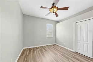 219 Ronja Ln, Valrico, FL 33594 - Photo 15