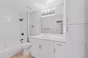 6241 Crickethollow Dr, Riverview, FL 33578 - Photo 13