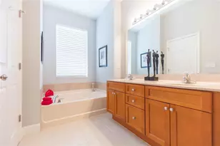 11817 Holly Crest Ln, Riverview, FL 33569 - Photo 29