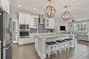 2430 Golden Pasture Cir, Clearwater, FL 33764 - Photo 11