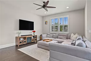 2430 Golden Pasture Cir, Clearwater, FL 33764 - Photo 5