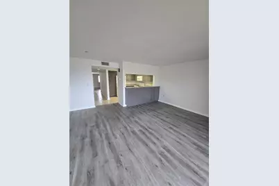 106 1st Street E #213, Tierra Verde, FL 33715 - Photo 5