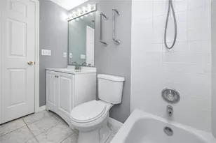 14460 Marina Way, Seminole, FL 33776 - Photo 33