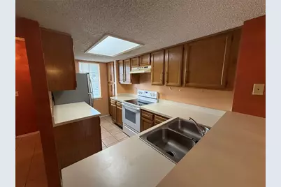 6681 121st Avenue #G, Largo, FL 33773 - Photo 5
