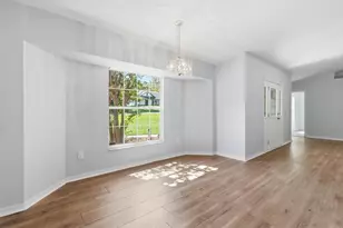 3075 E Crown Dr, Inverness, FL 34453 - Photo 9