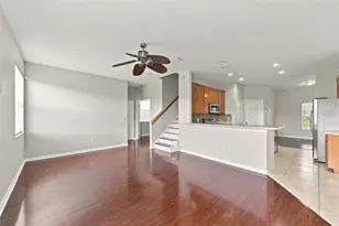 8826 Royal Enclave Blvd, Tampa, FL 33626 - Photo 13