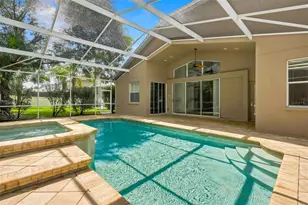 27417 Silver Thatch Dr, Wesley Chapel, FL 33544 - Photo 3