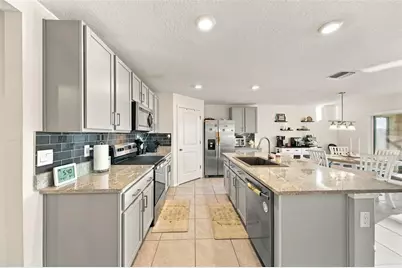16739 Sunburst Lake Street, Wimauma, FL 33598 - Photo 19