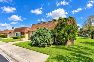 8445 Calais N, Pinellas Park, FL 33781 - Photo 7