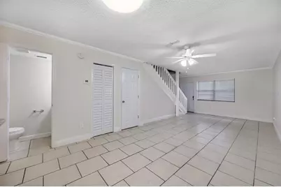 6119 Memorial Highway #3, Tampa, FL 33615 - Photo 13