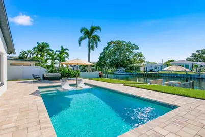 3932 Shore Acres Boulevard NE, Saint Petersburg, FL 33703 - Photo 33